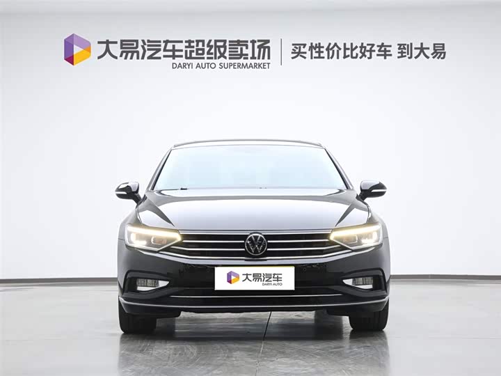 Фото 2 - Volkswagen Magotan