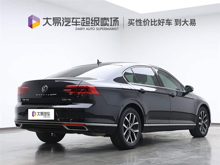 Фото 3 - Volkswagen Magotan