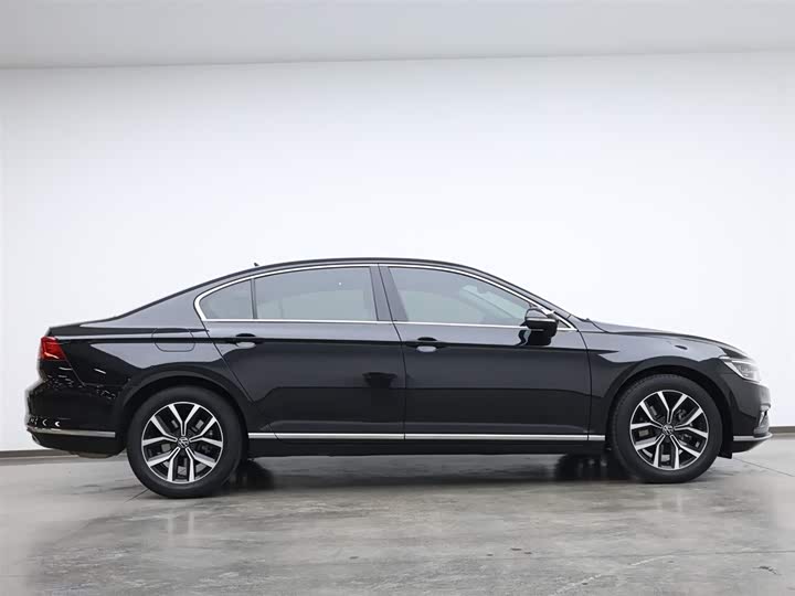 Фото 6 - Volkswagen Magotan