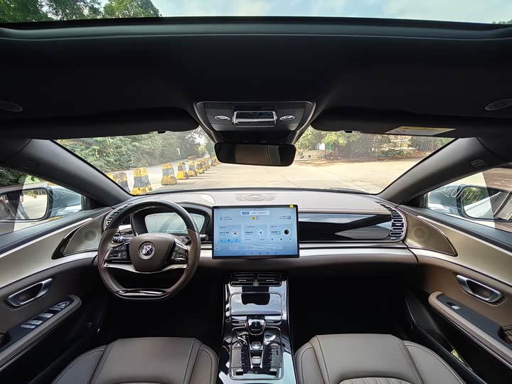 Фото 12 - BYD Han