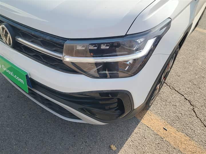 Фото 24 - Volkswagen Tharu