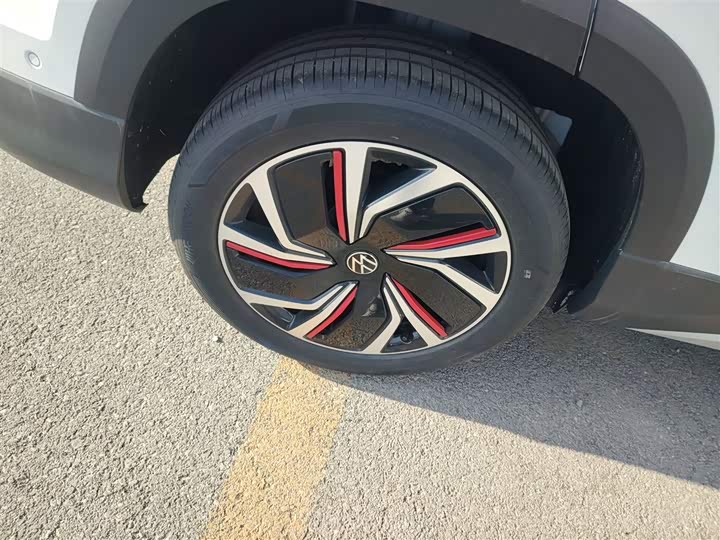 Фото 26 - Volkswagen Tharu