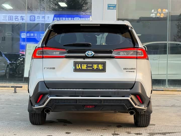 Фото 16 - Toyota Wildlander