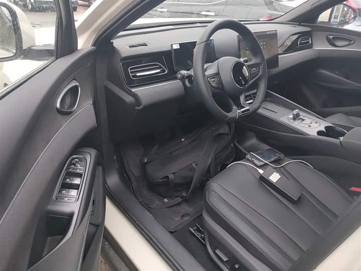 Фото 15 - BYD Seal 06 Hybrid/EV