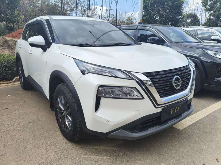 Фото 3 - Nissan X-Trail