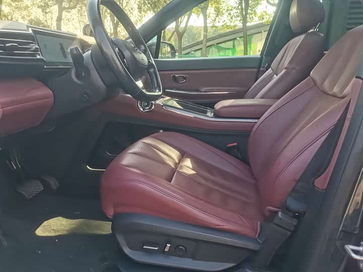 Фото 11 - Nio ES8