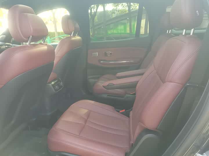 Фото 12 - Nio ES8