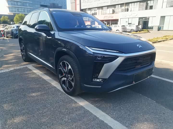 Фото 3 - Nio ES8