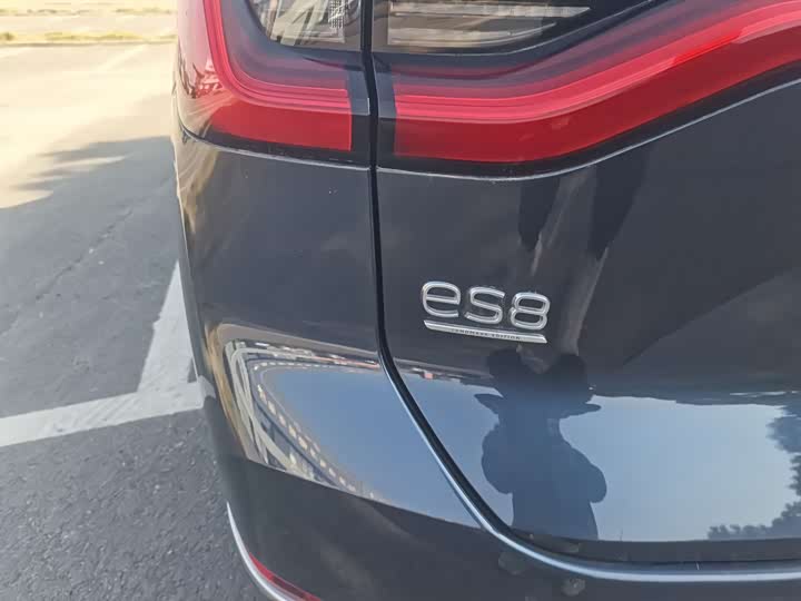 Фото 7 - Nio ES8