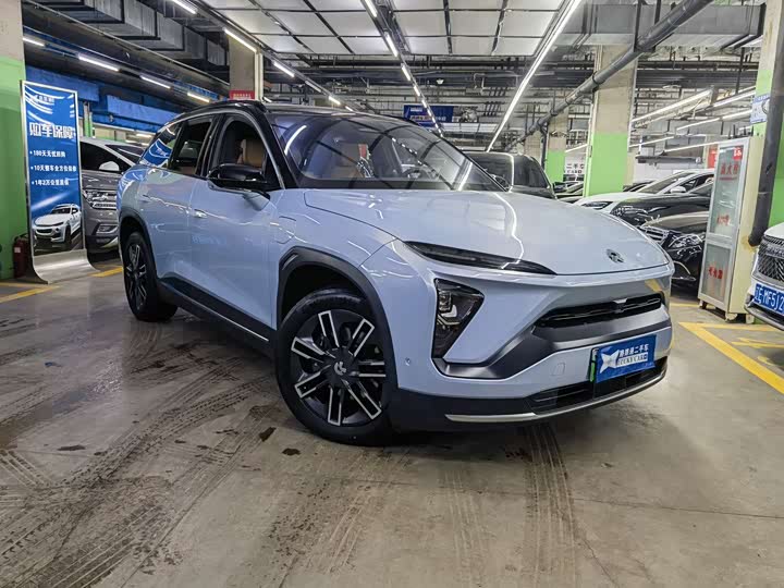 Фото 3 - Nio ES6