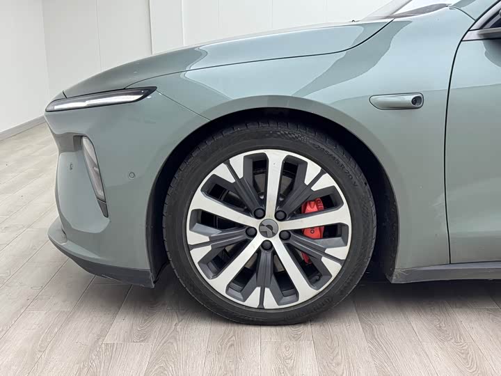 Фото 11 - Nio ET7