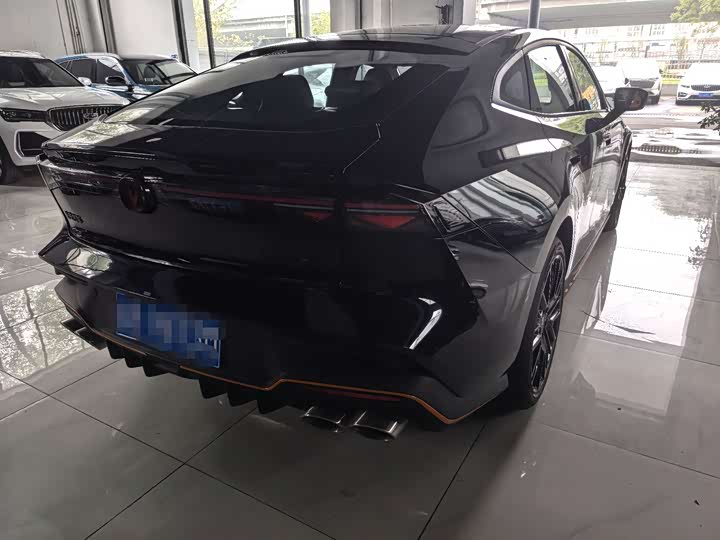 Фото 5 - Changan UNI-V