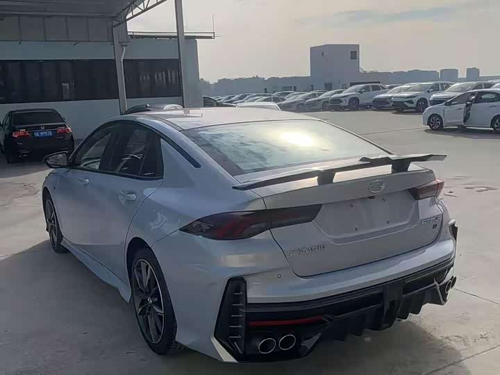 Фото 15 - GAC Trumpchi Empow R