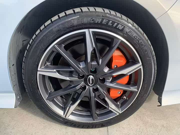 Фото 18 - GAC Trumpchi Empow R