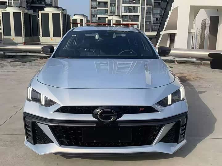 Фото 2 - GAC Trumpchi Empow R