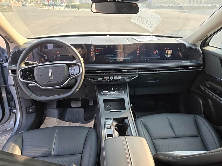 Фото 5 - Lincoln Corsair