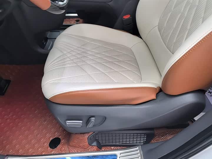 Фото 20 - Toyota Sienna