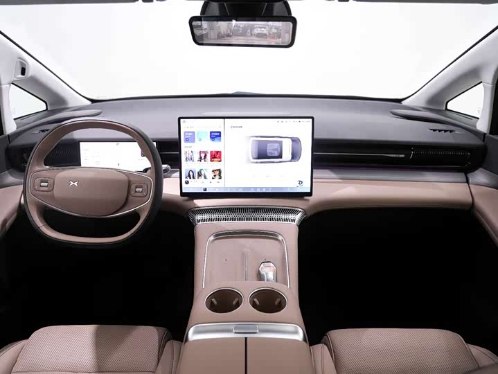 Фото 17 - XPeng X9