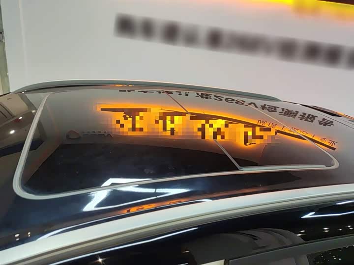 Фото 27 - Geely Coolray