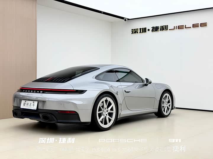 Фото 4 - Porsche 911