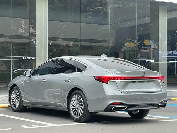 Фото 9 - Buick LaCrosse