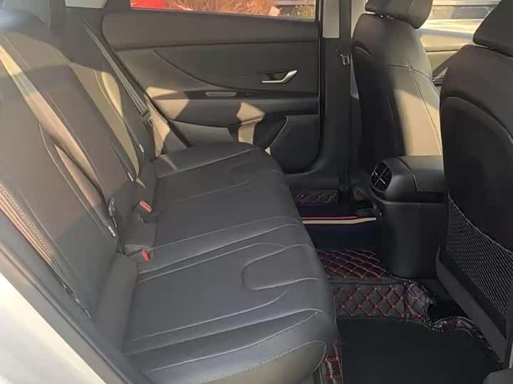 Фото 15 - Hyundai Elantra N line