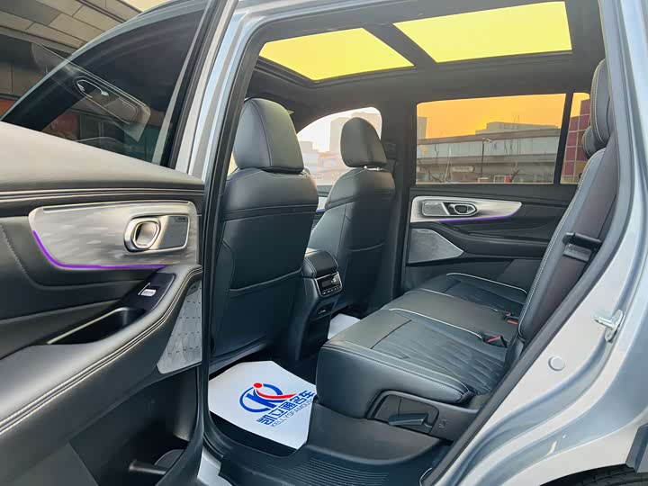 Фото 6 - GAC Trumpchi GS8