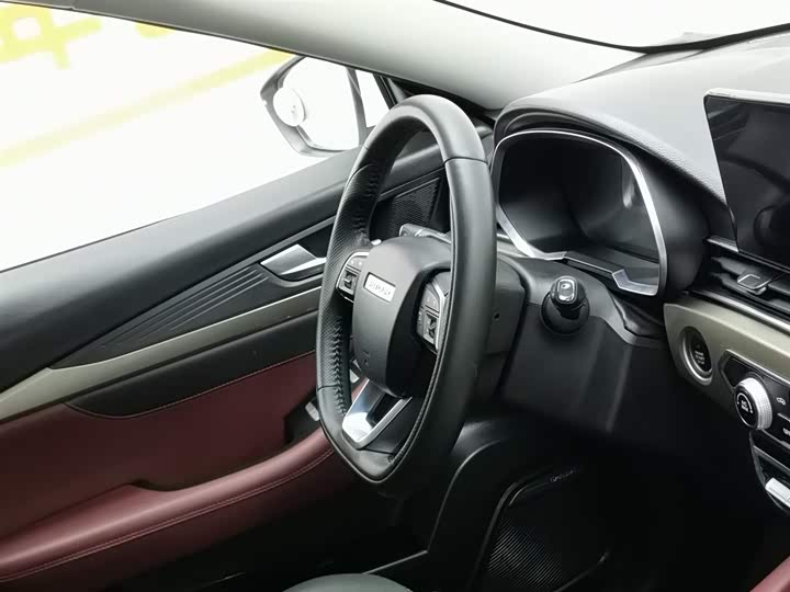 Фото 22 - Jetour X70