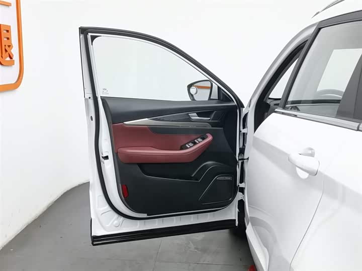 Фото 8 - Jetour X70