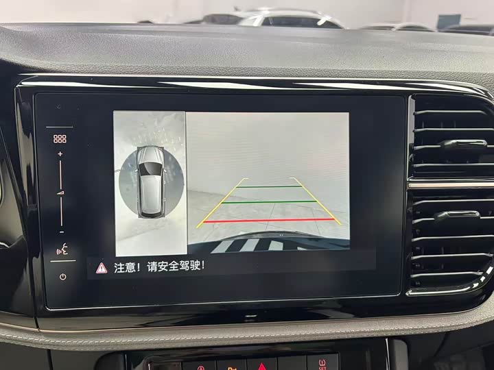 Фото 14 - Jetta VS7