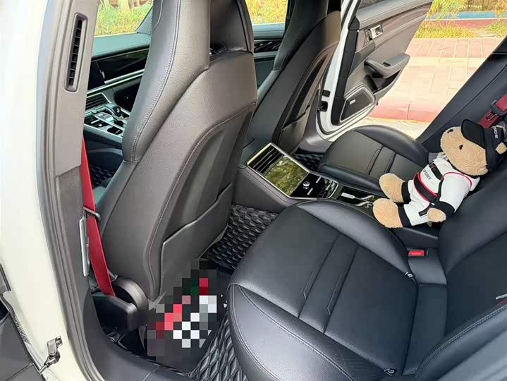 Фото 5 - Porsche Panamera