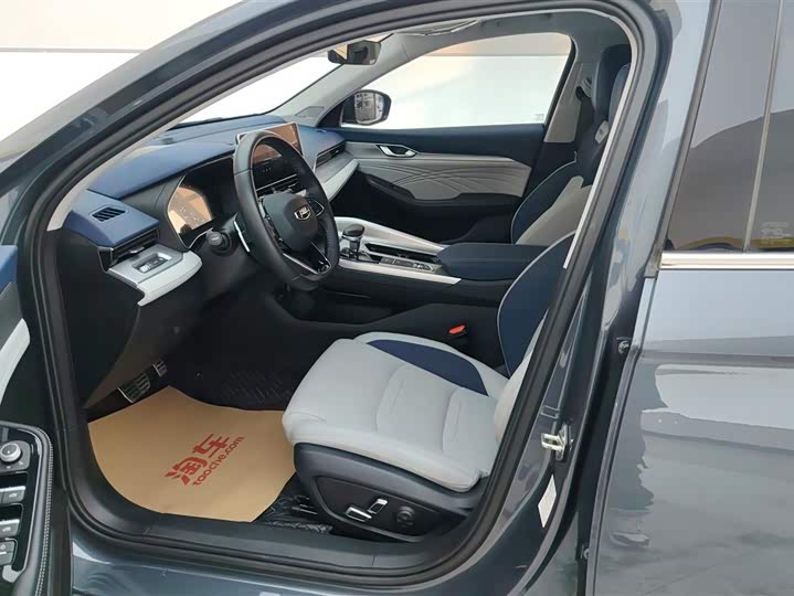 Фото 9 - Geely Preface