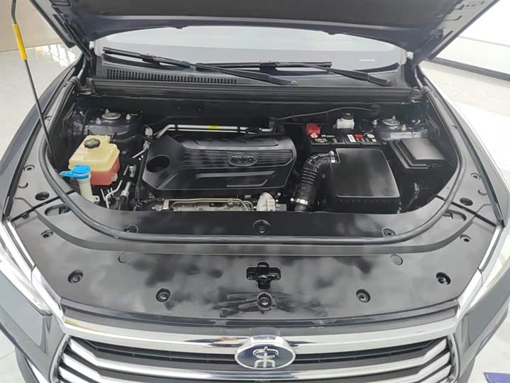 Фото 10 - BYD Song Pro