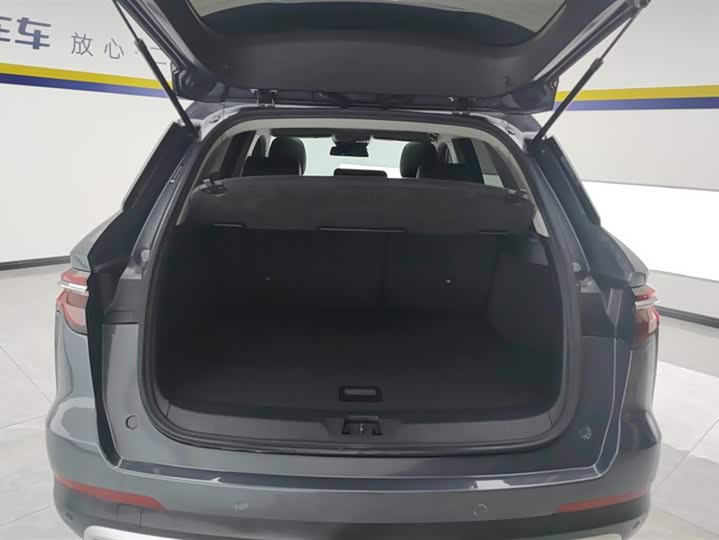 Фото 4 - BYD Song Pro