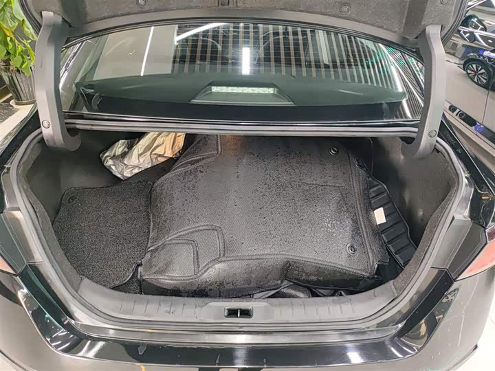 Фото 19 - Nissan Teana