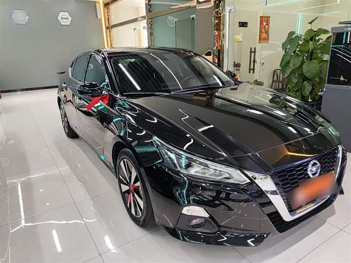 Фото 4 - Nissan Teana