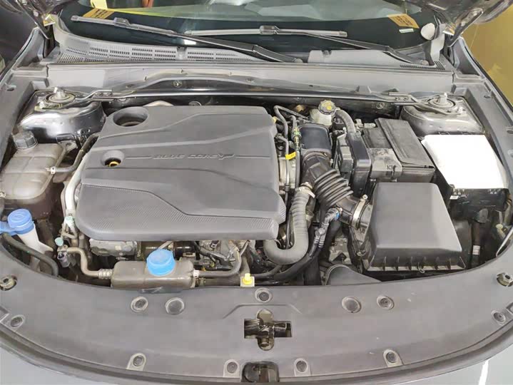 Фото 20 - Changan UNI-V