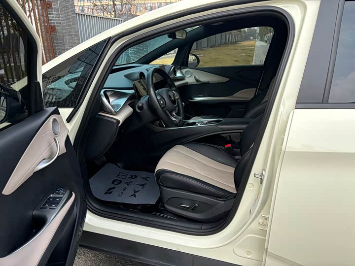 Фото 4 - BYD Dolphin