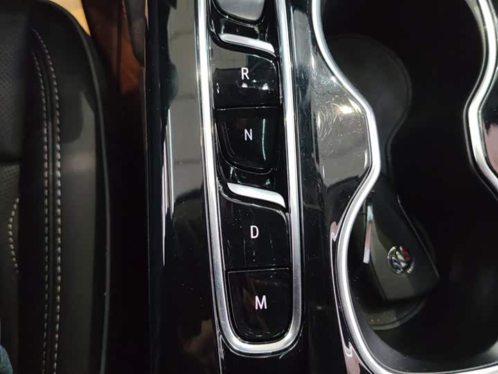 Фото 16 - Buick Envision Plus