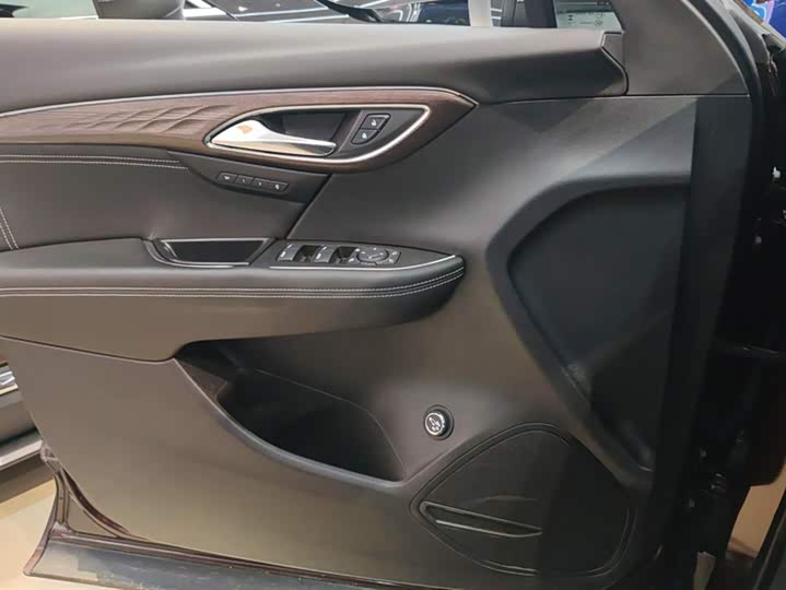 Фото 7 - Buick Envision Plus