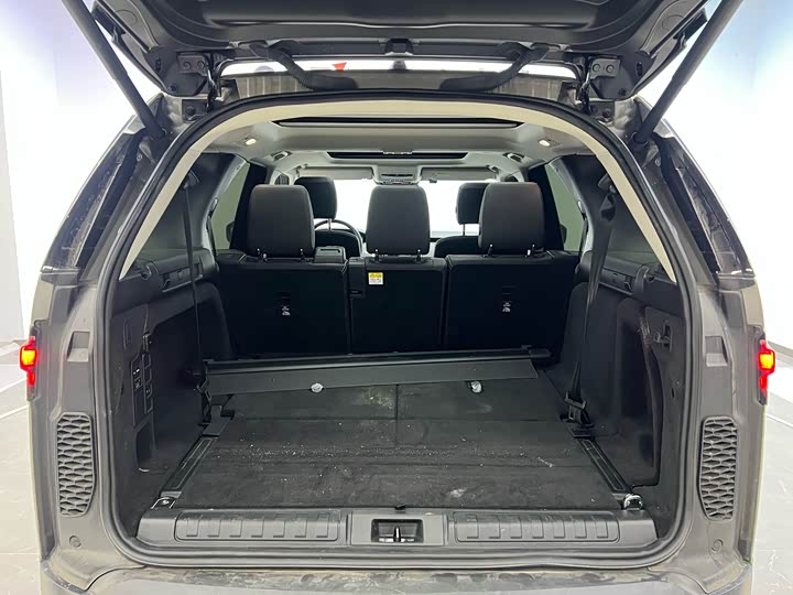 Фото 19 - Land Rover Discovery