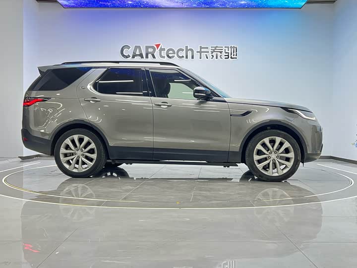 Фото 24 - Land Rover Discovery