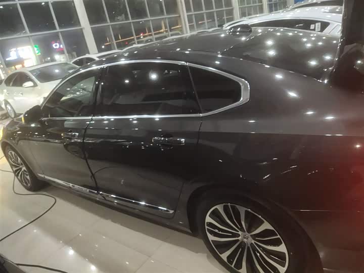 Фото 5 - Volvo S90