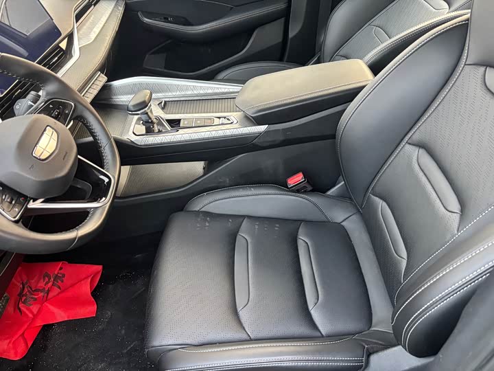 Фото 4 - Geely Preface