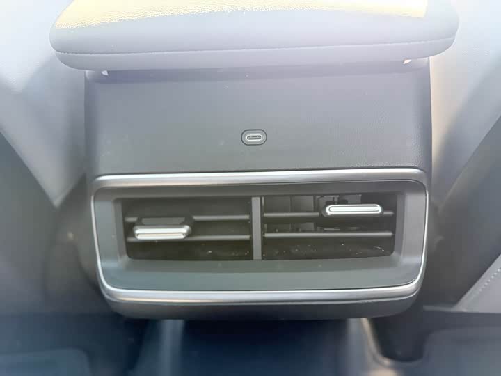 Фото 16 - Nissan N7