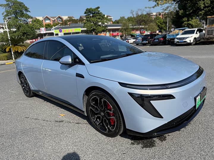 Фото 3 - Nissan N7