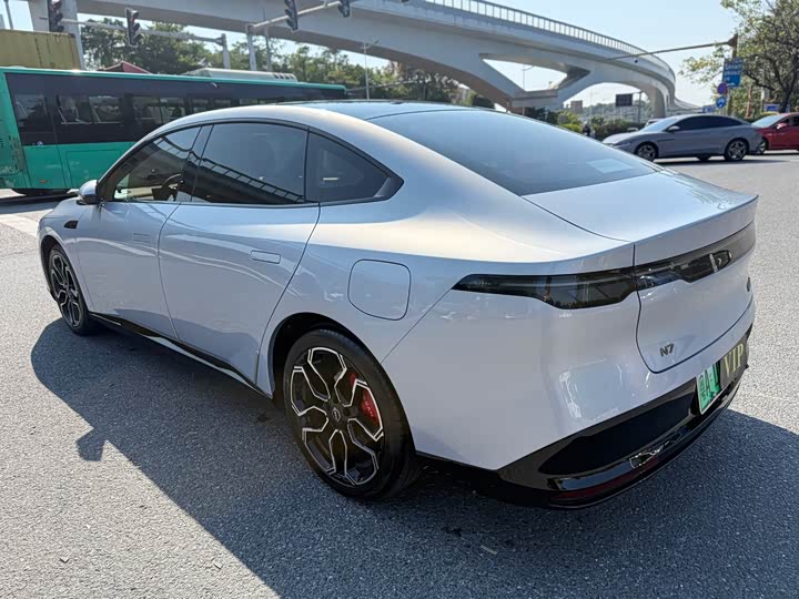 Фото 7 - Nissan N7