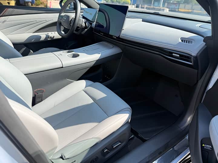 Фото 9 - Nissan N7