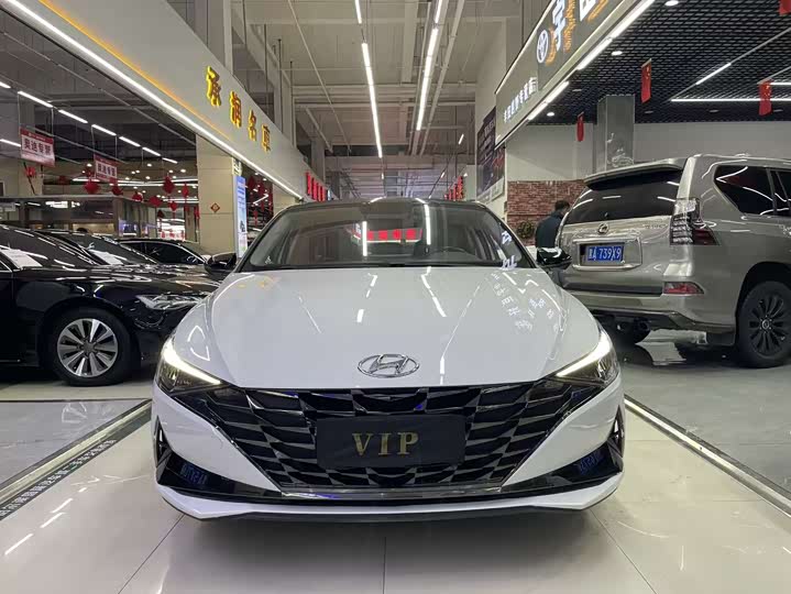 Фото 4 - Hyundai Elantra N line