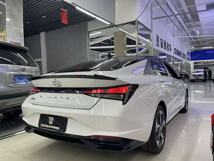 Фото 6 - Hyundai Elantra N line